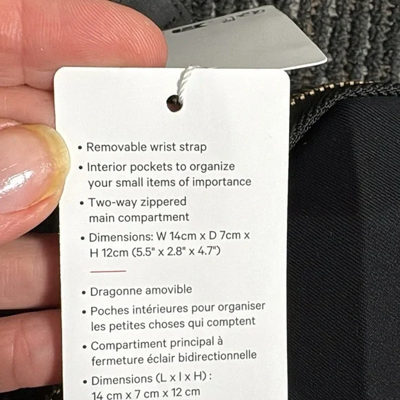 lululemon athletica Oxford  Red Heart Wristlet - Picture 4 of 7